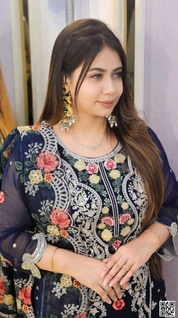 ✨ Weightless Jorjet Embroidery & Sequence Work Four-Piece Set ✨ (7aiq3-3z6zv)