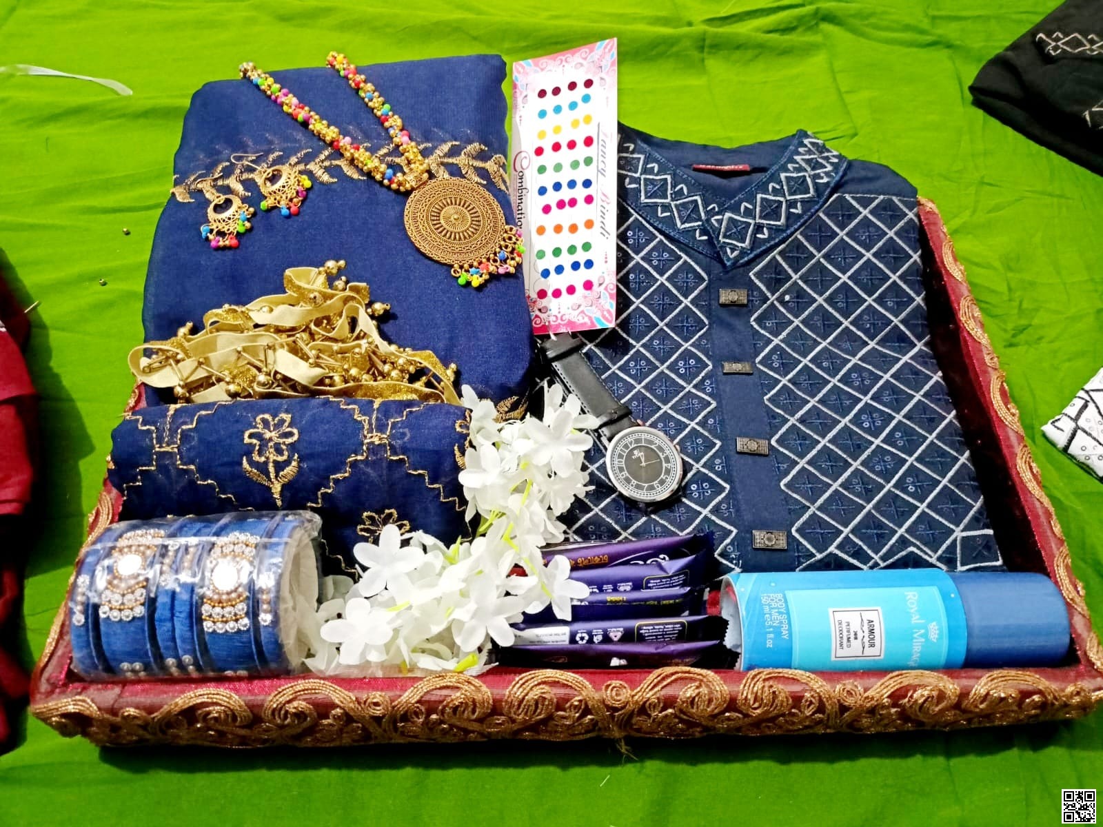 Jorjet Saree & Embroidery Panjabi Combo (ee7hb)